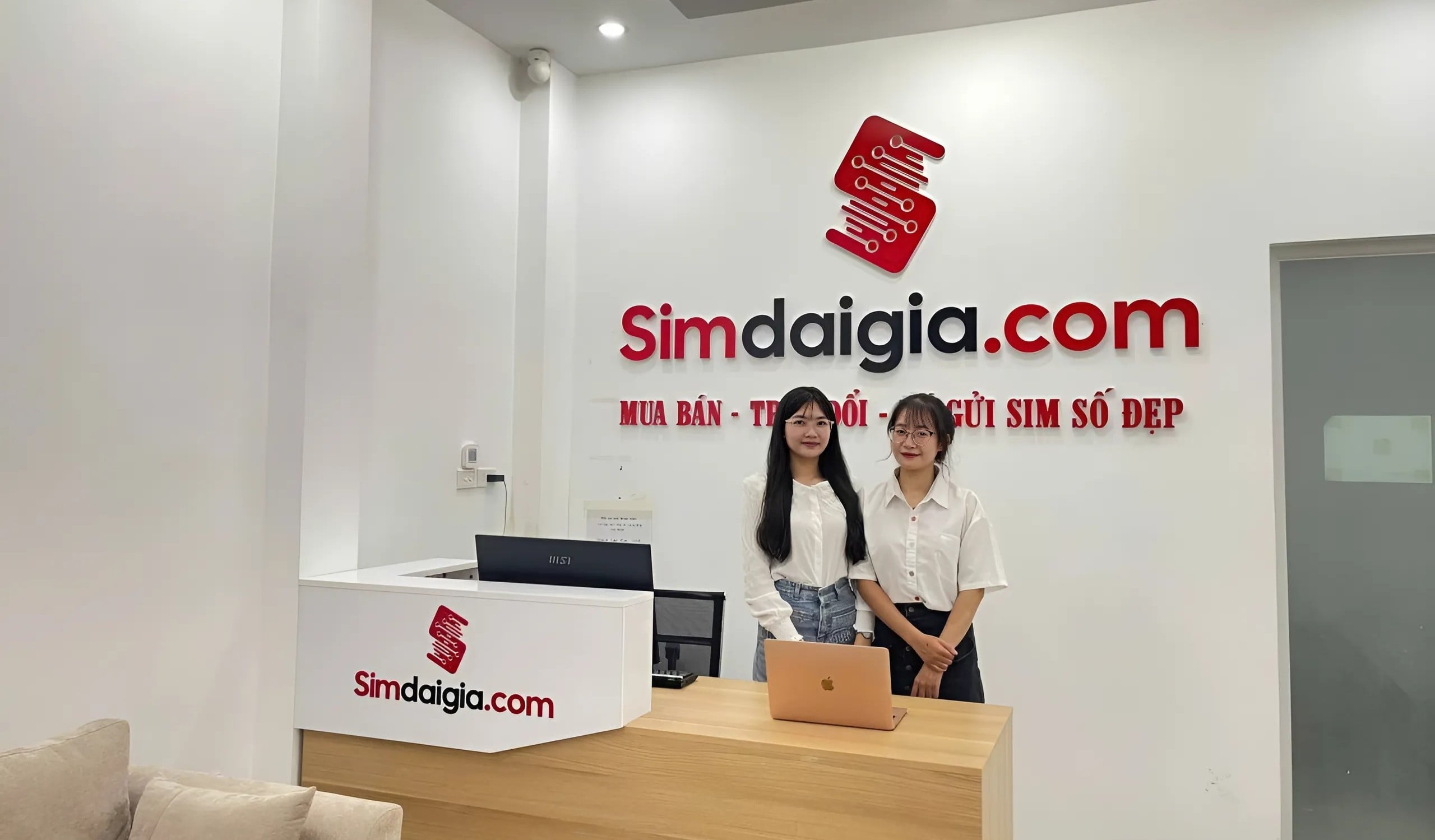 giới thiệu nhân viên tại vuasim.vn